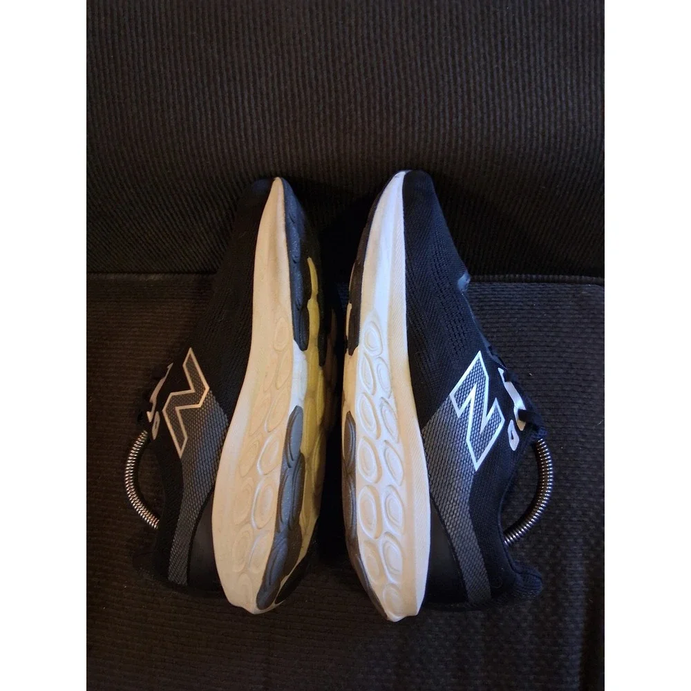 New Balance Fresh Foam 520 v9 Black Silver Men Running Shoes M520LK9 9.5 4E Wide